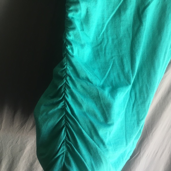 Victoria’s Secret top - Picture 4 of 4